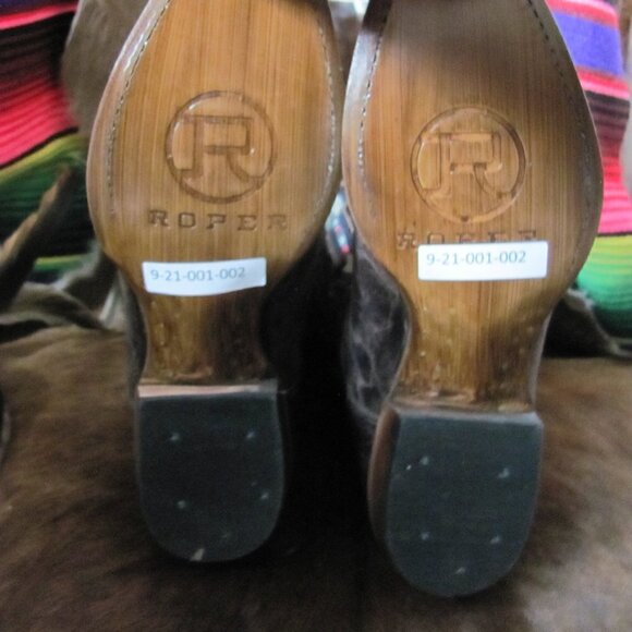 HOST PICK Roper  Brand New  Embroidered Arrow Boots With Aztec Pattern - Picture 9 of 16